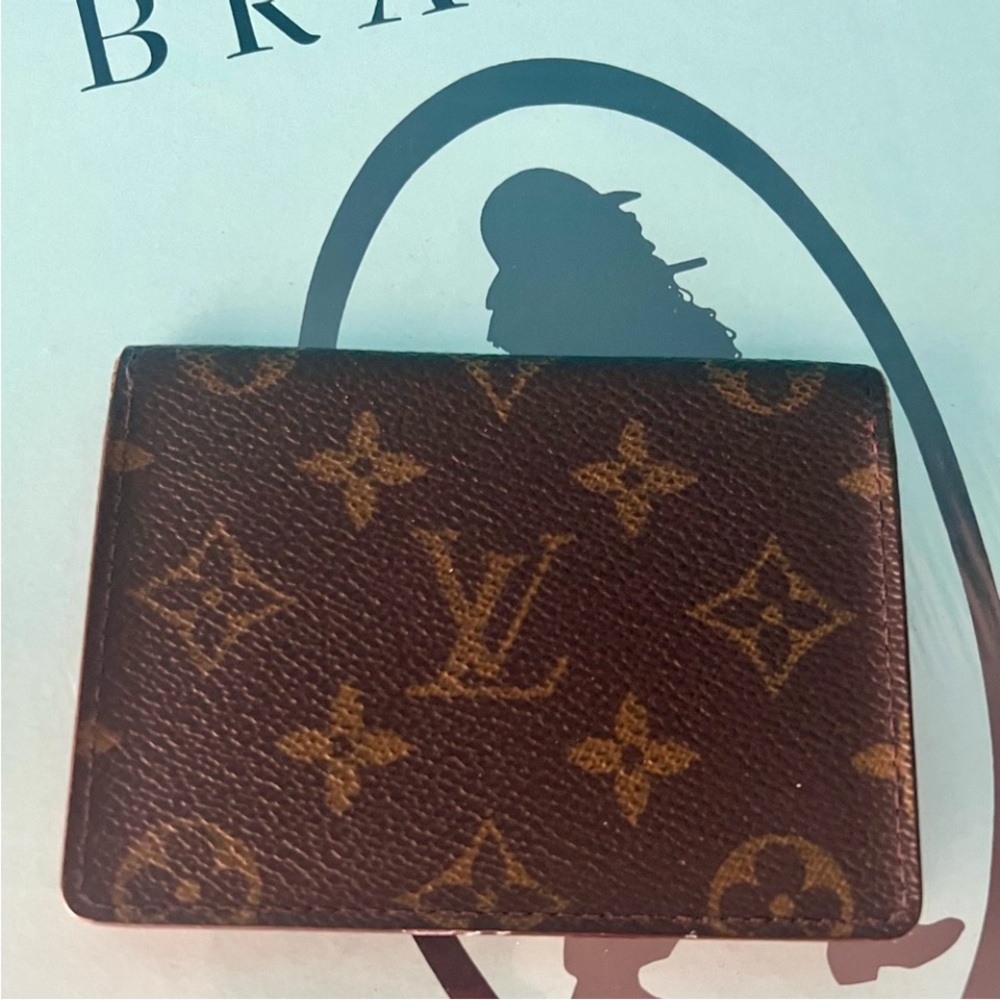 Louis Vuitton Brown Monogram Card Holder - Picture 1 of 4